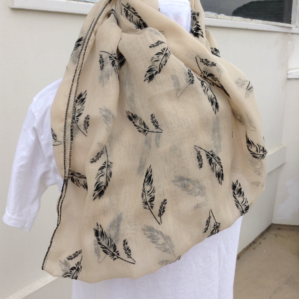 Leaf Pattern Scarf